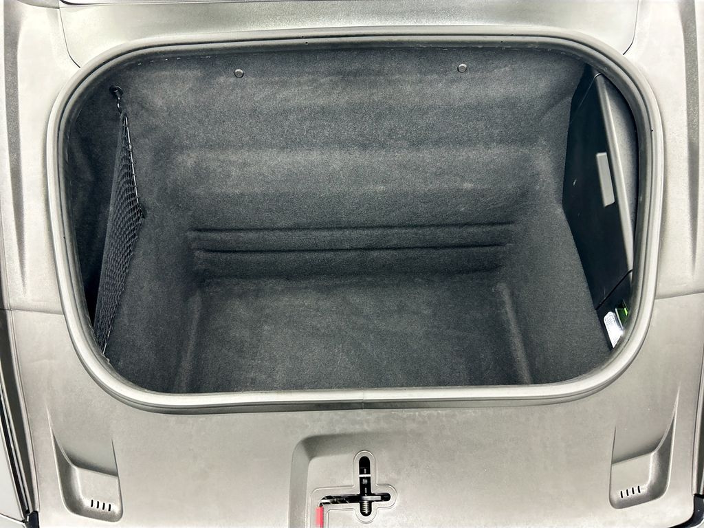 Thumbnail: 2024 Porsche 911 - 28