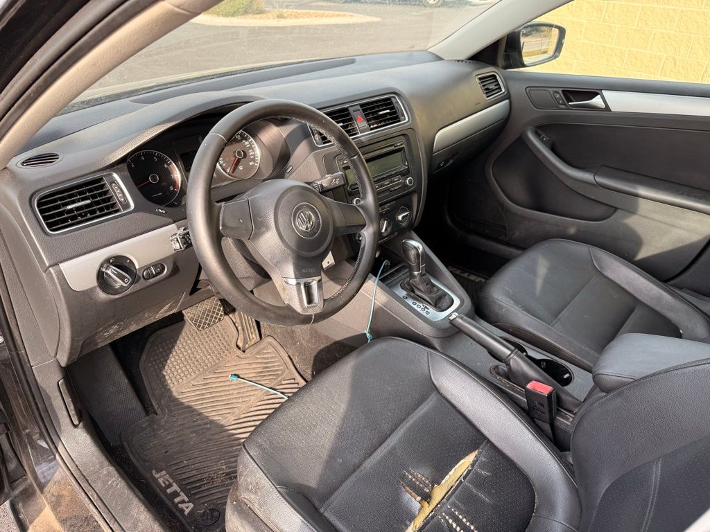 Thumbnail: 2013 Volkswagen Jetta - 7