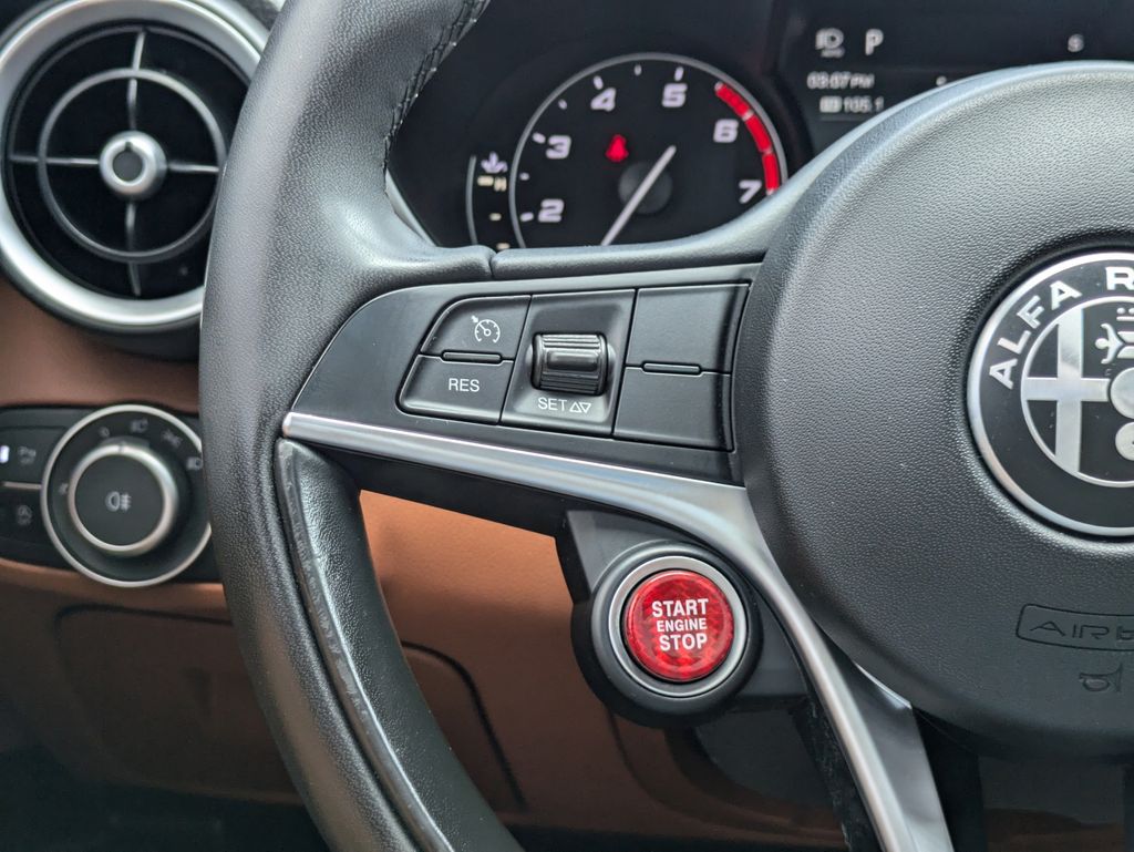 2019 Alfa Romeo Giulia AWD