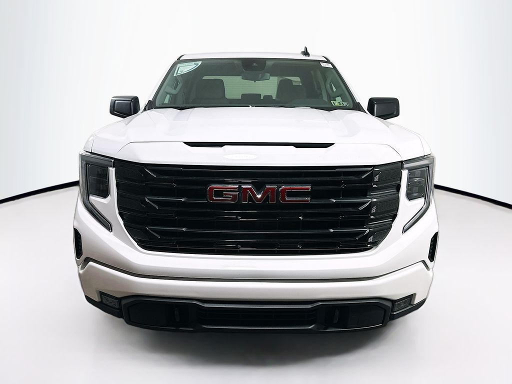 Used 2025 White GMC Elevation image 2