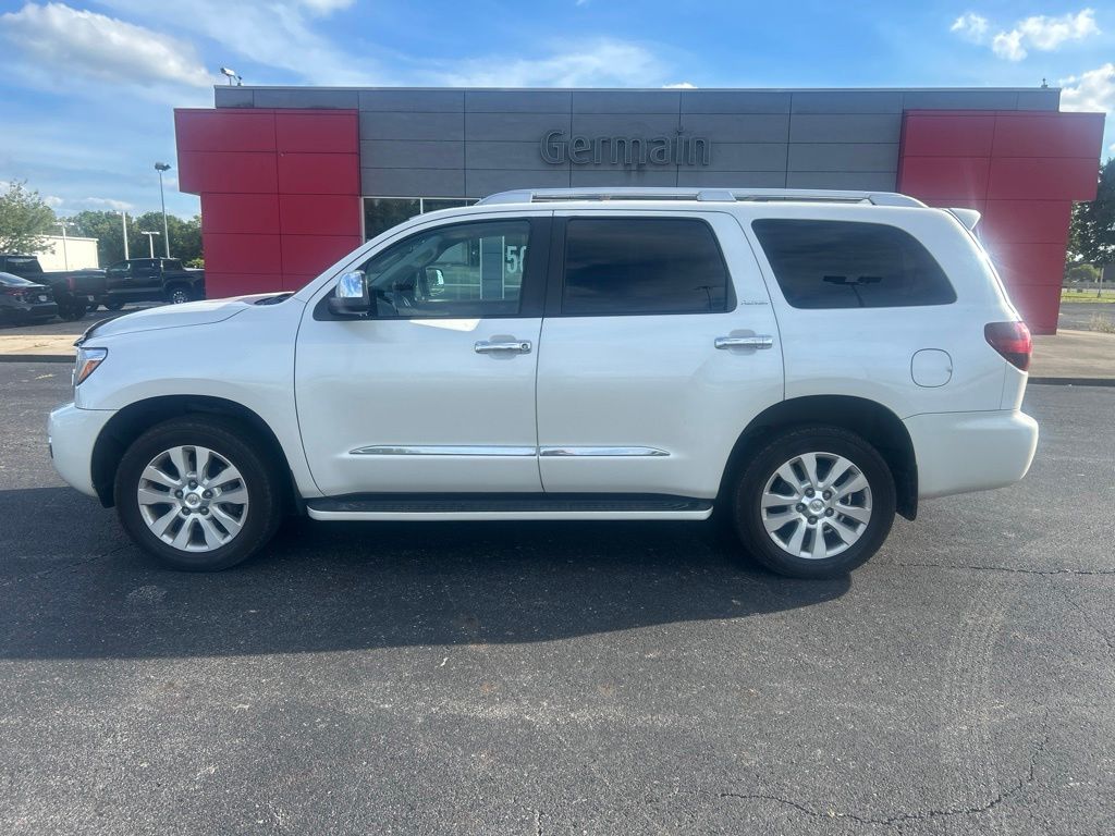 Used 2018 White Toyota Platinum image 4