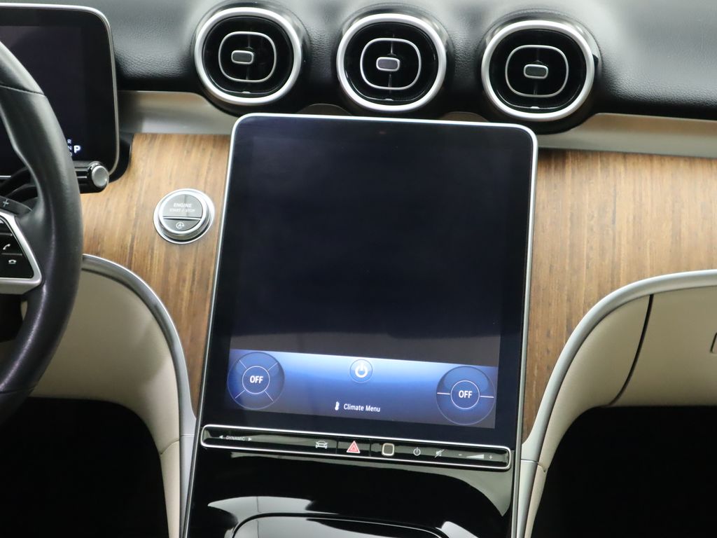 Thumbnail: 2022 Mercedes-Benz C-Class - 14