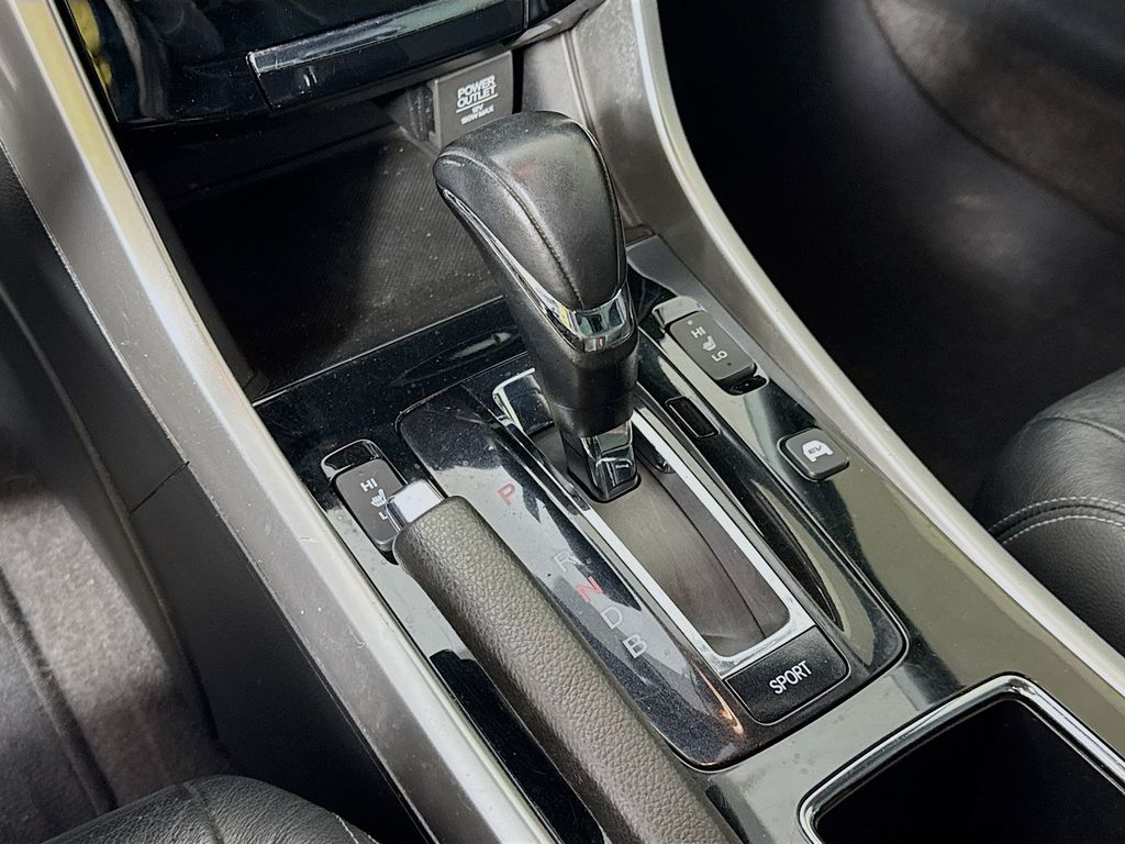 Used Car 2017 Honda Accord Hybrid  Touring For Sale Under $15,000 In Austin, Texas