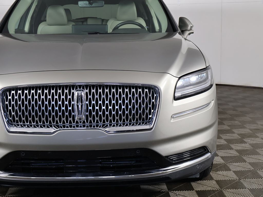 Used 2023 Beige Lincoln Reserve image 16