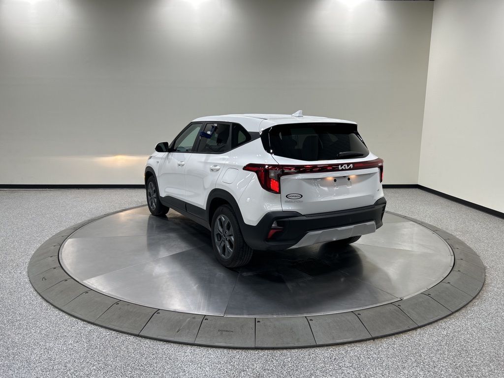 used 2025 Kia Seltos car, priced at $22,993