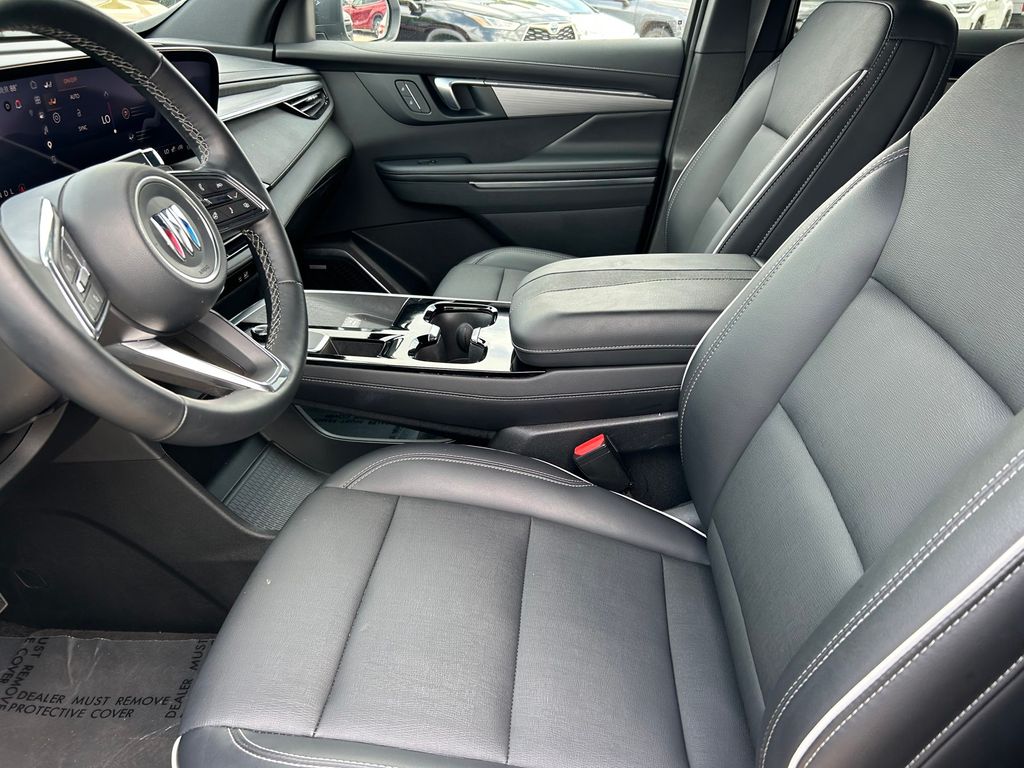 Used 2025 Buick Enclave SUV