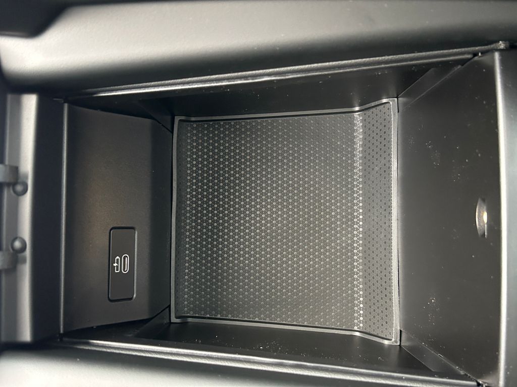 Thumbnail: 2026 BMW X6 - 29