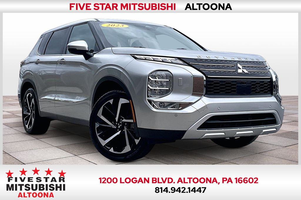 Alloy Silver Metallic 2023 Mitsubishi Outlander SE S-AWC SUV / Crossover All-Wheel Drive Continuously Variable Transmission