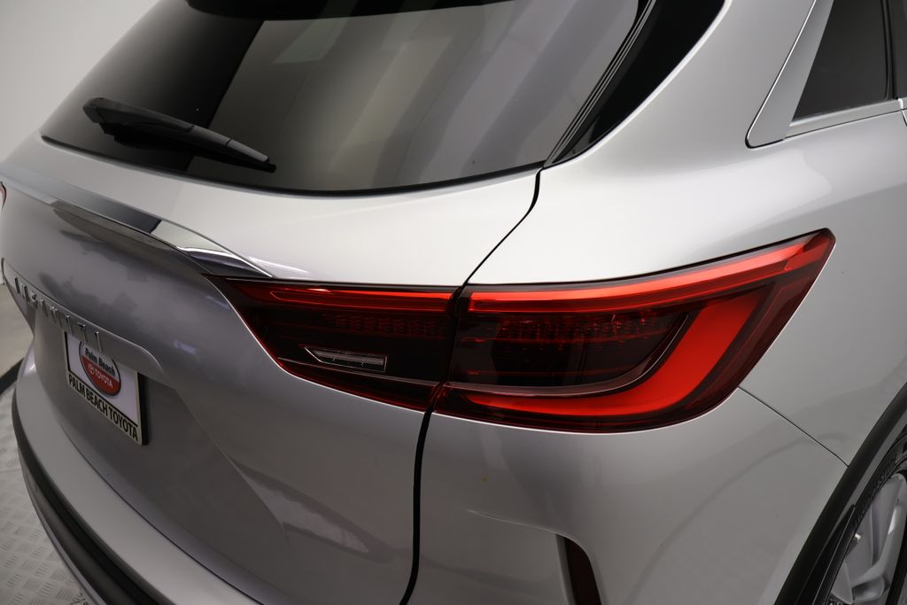Thumbnail: 2021 INFINITI QX50 - 9