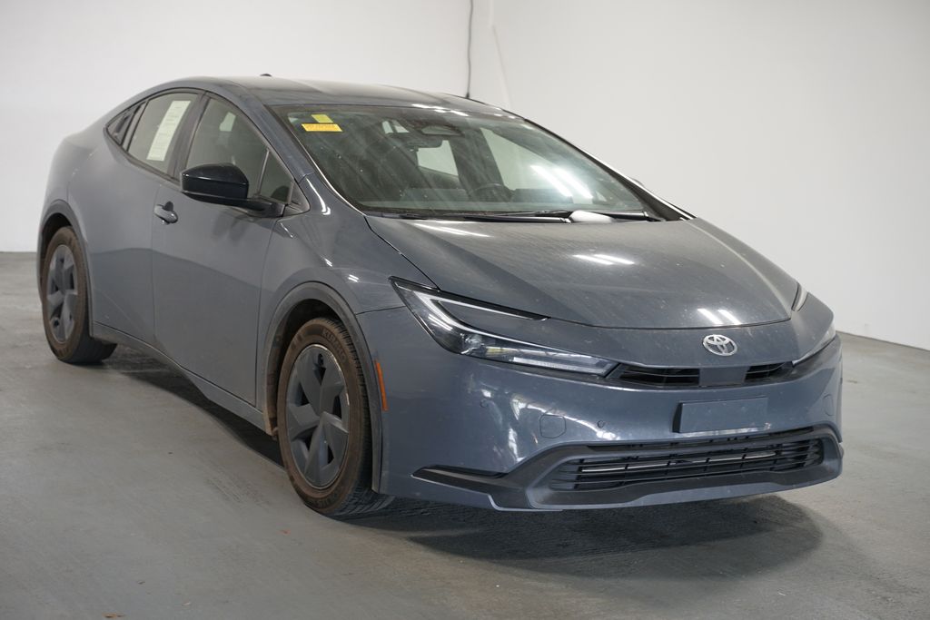 Thumbnail: 2023 Toyota Prius - 3