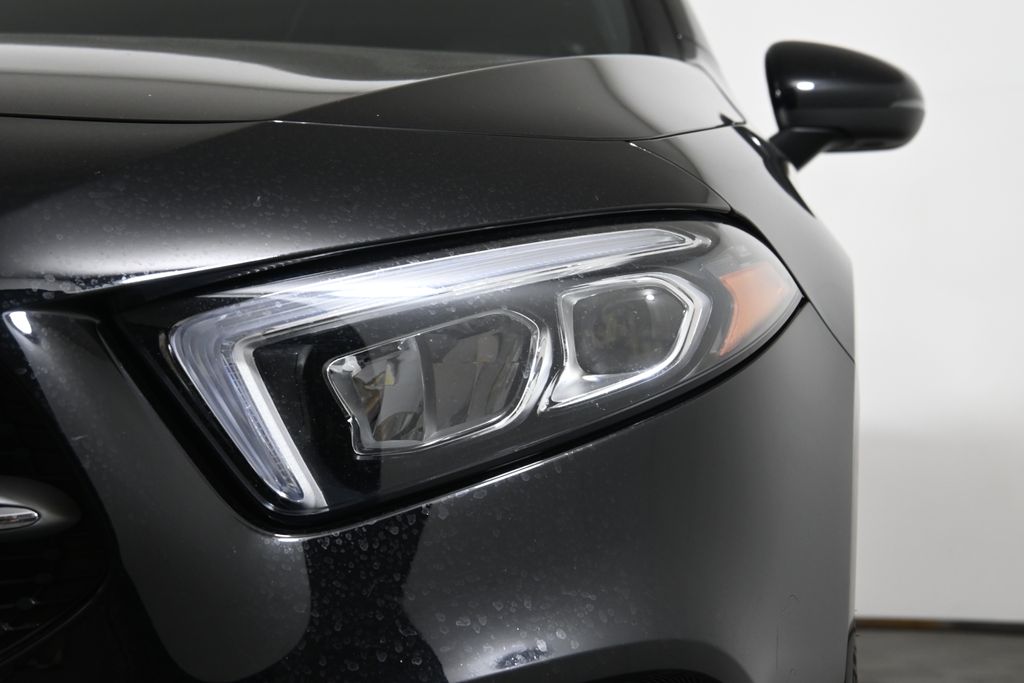 Thumbnail: 2020 Mercedes-Benz A-Class - 10