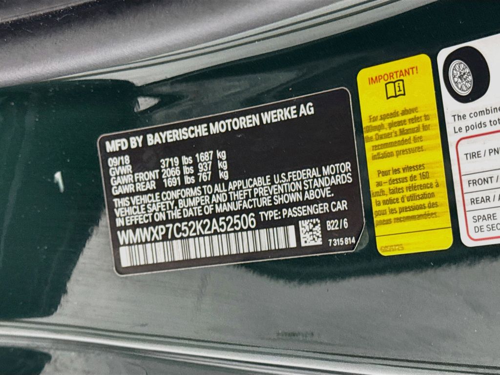 Used 2019 Green MINI Signature image 30