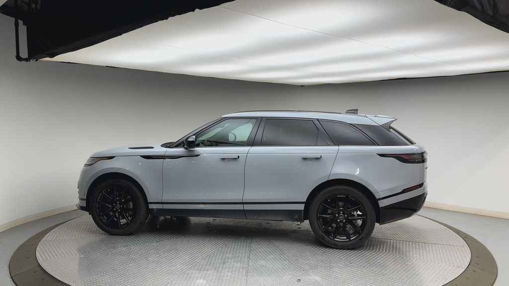 Thumbnail: 2026 Land Rover Range Rover Velar - 5