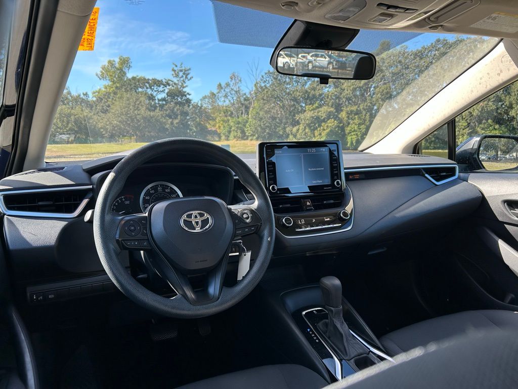 Thumbnail: 2022 Toyota Corolla - 12