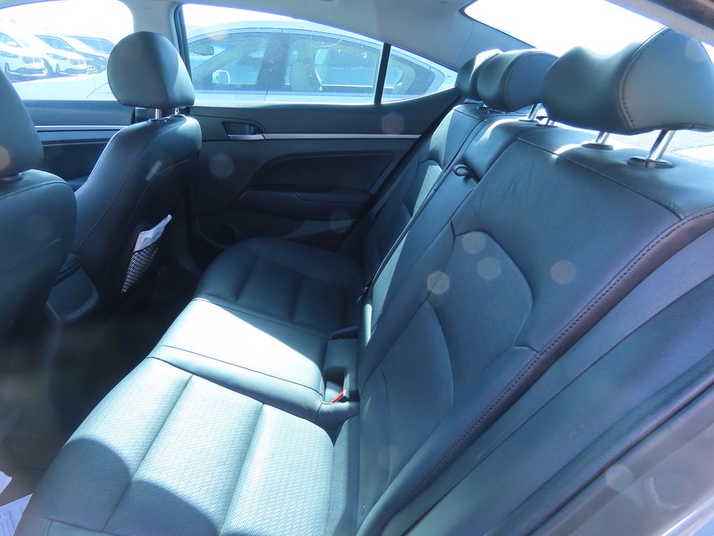 Thumbnail: 2017 Hyundai Elantra - 11