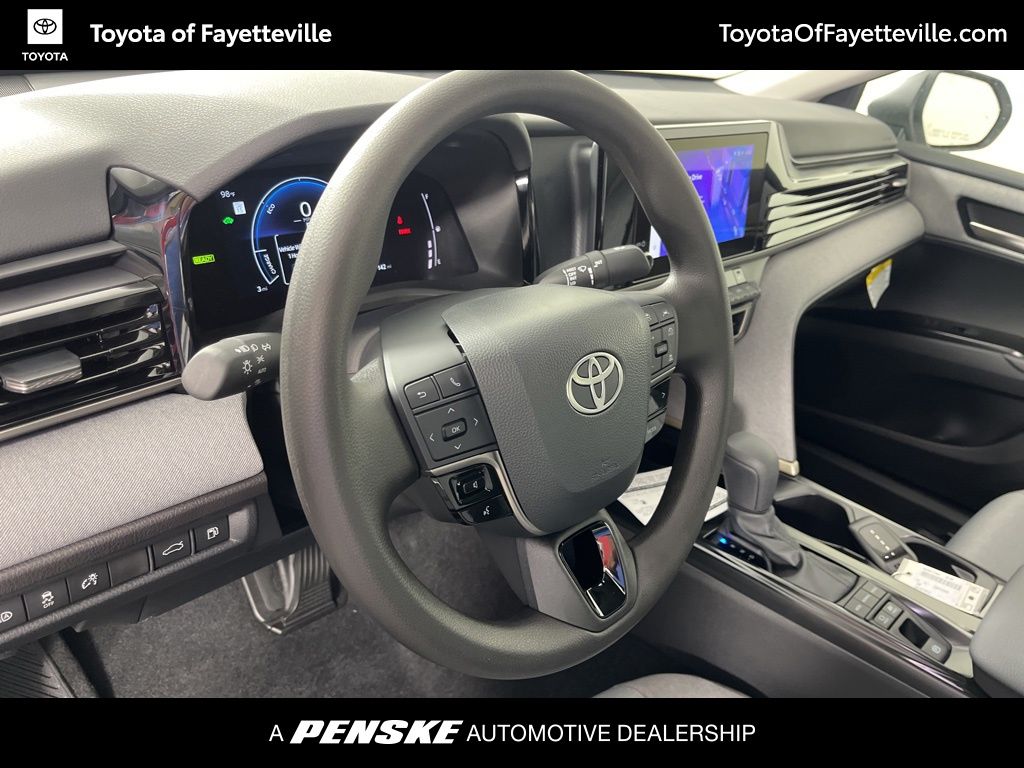 Thumbnail: 2025 Toyota Camry - 28