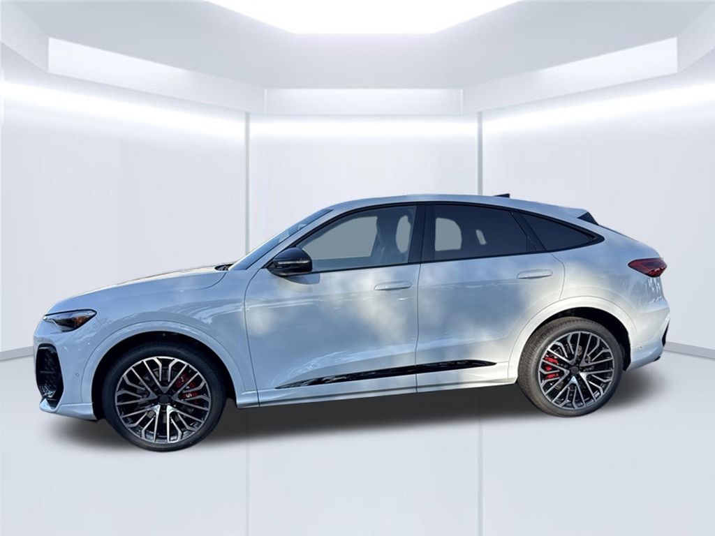 Thumbnail: 2026 Audi SQ5 - 2