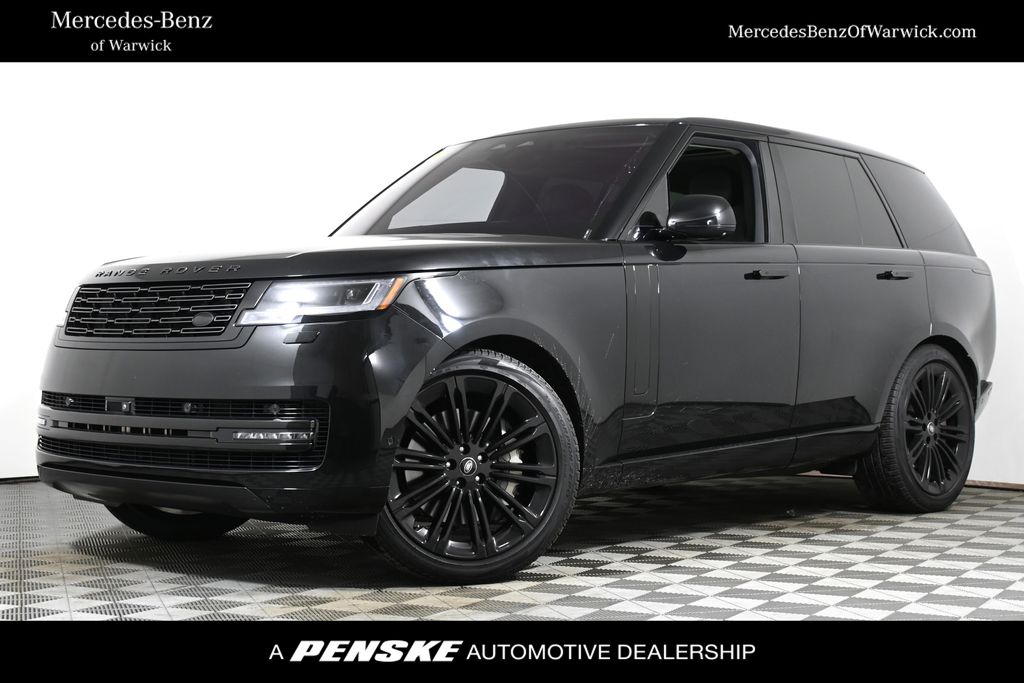 2023 Land Rover Range Rover SE -
                Warwick, RI