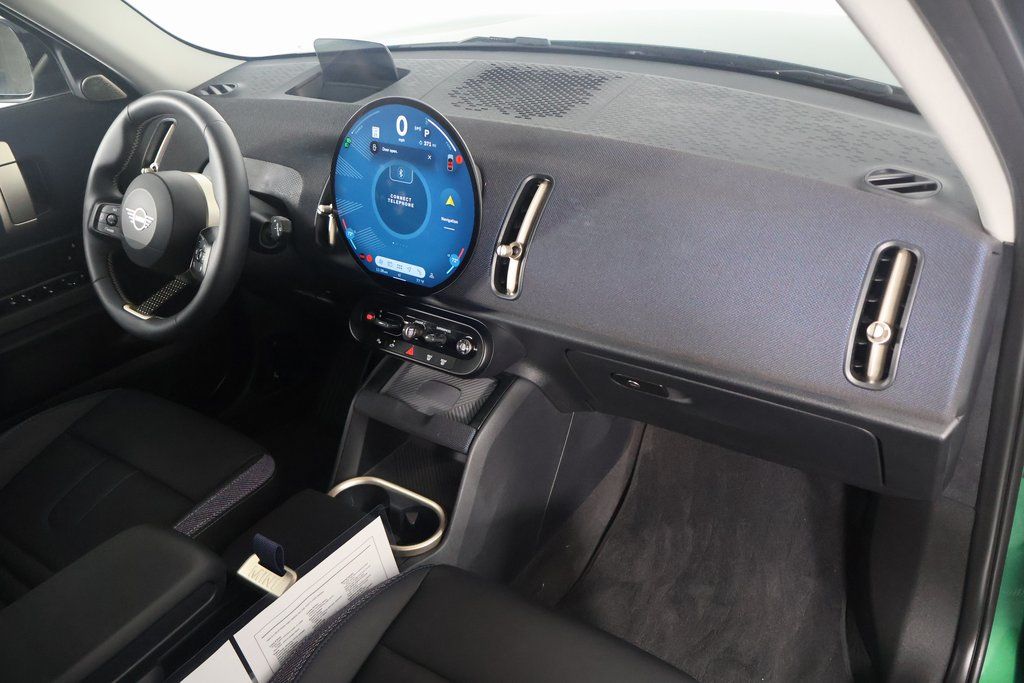 2025 MINI Cooper Countryman Base 9