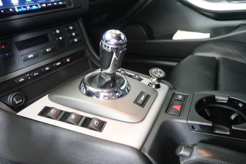 Thumbnail: 2004 BMW M3 - 22