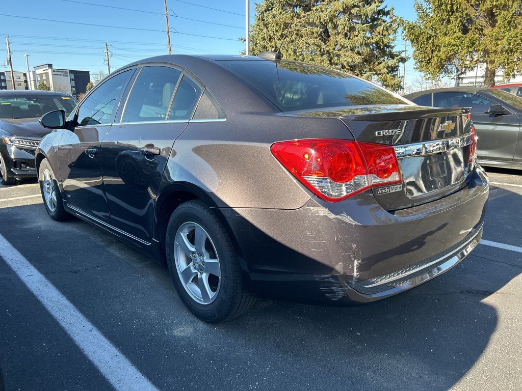 2015 Chevrolet Cruze LT 2