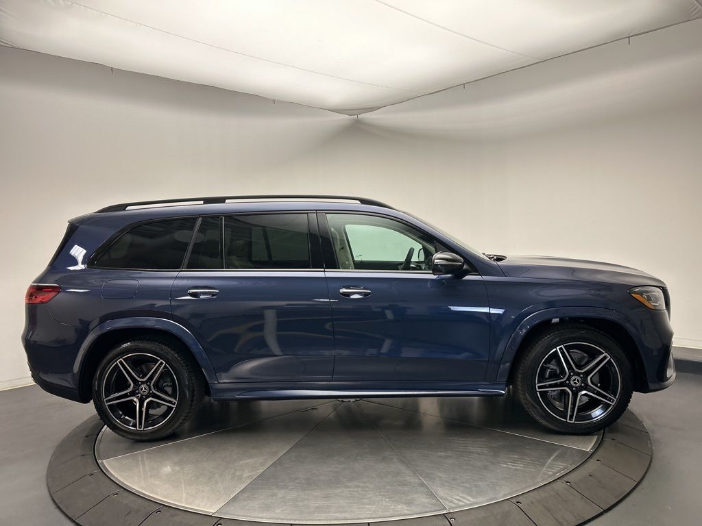 Thumbnail: 2026 Mercedes-Benz GLS - 8
