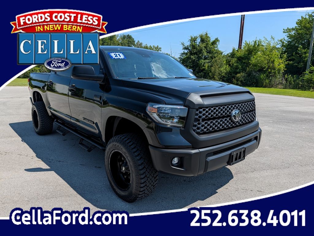 Midnight Black Metallic 2021 Toyota Tundra Pickup Truck Four-Wheel Drive 6-Speed Automatic