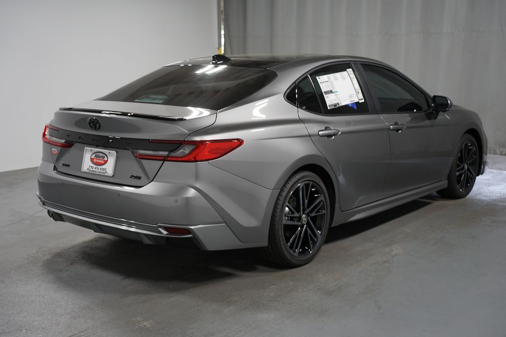 2025 Toyota Camry XSE 8