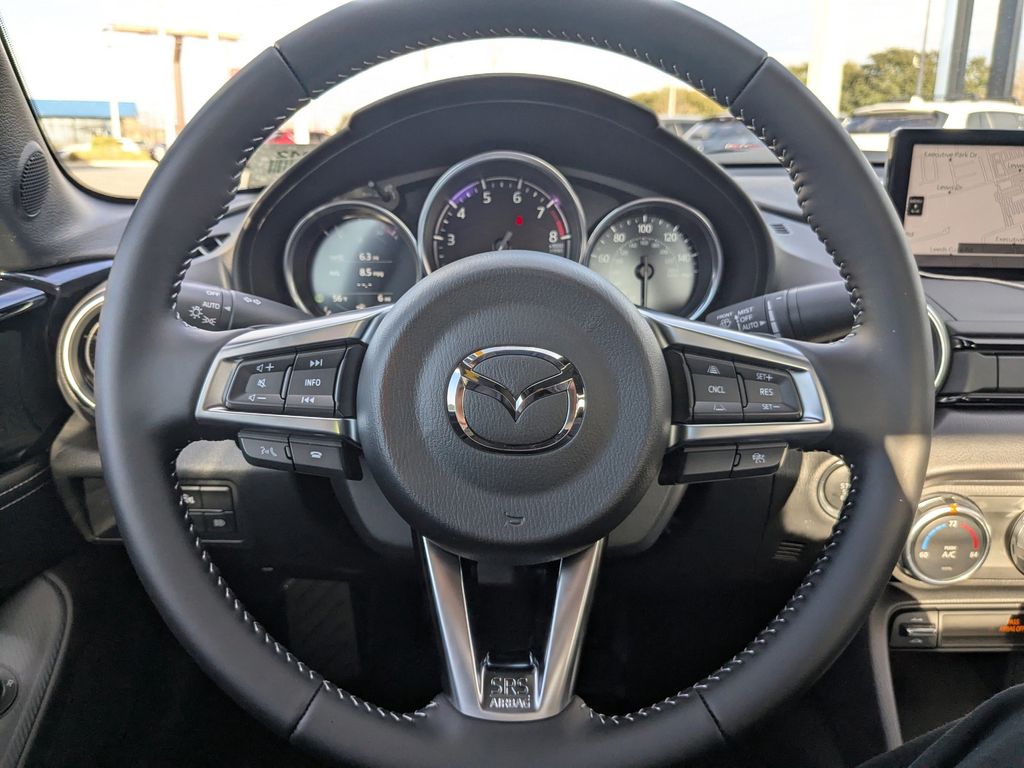 2025 Mazda MX-5 Miata RF Grand Touring