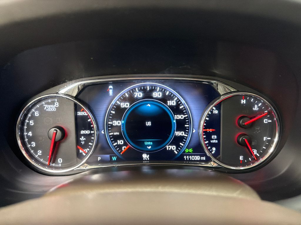 Certified Used 2018 White GMC Denali image 25