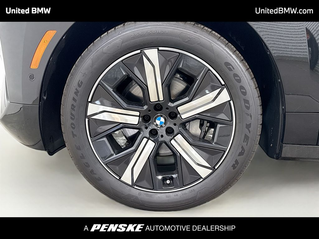 Thumbnail: 2026 BMW iX - 2