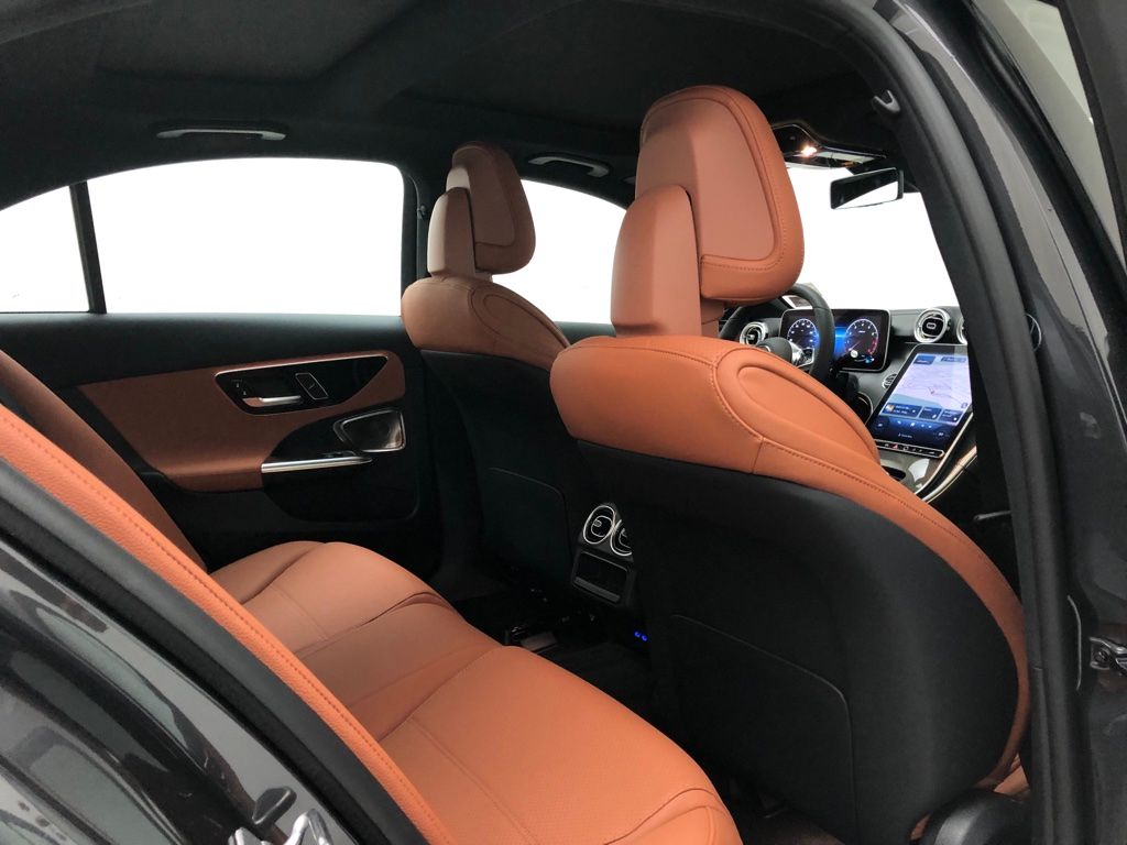 Thumbnail: 2023 Mercedes-Benz C-Class - 15