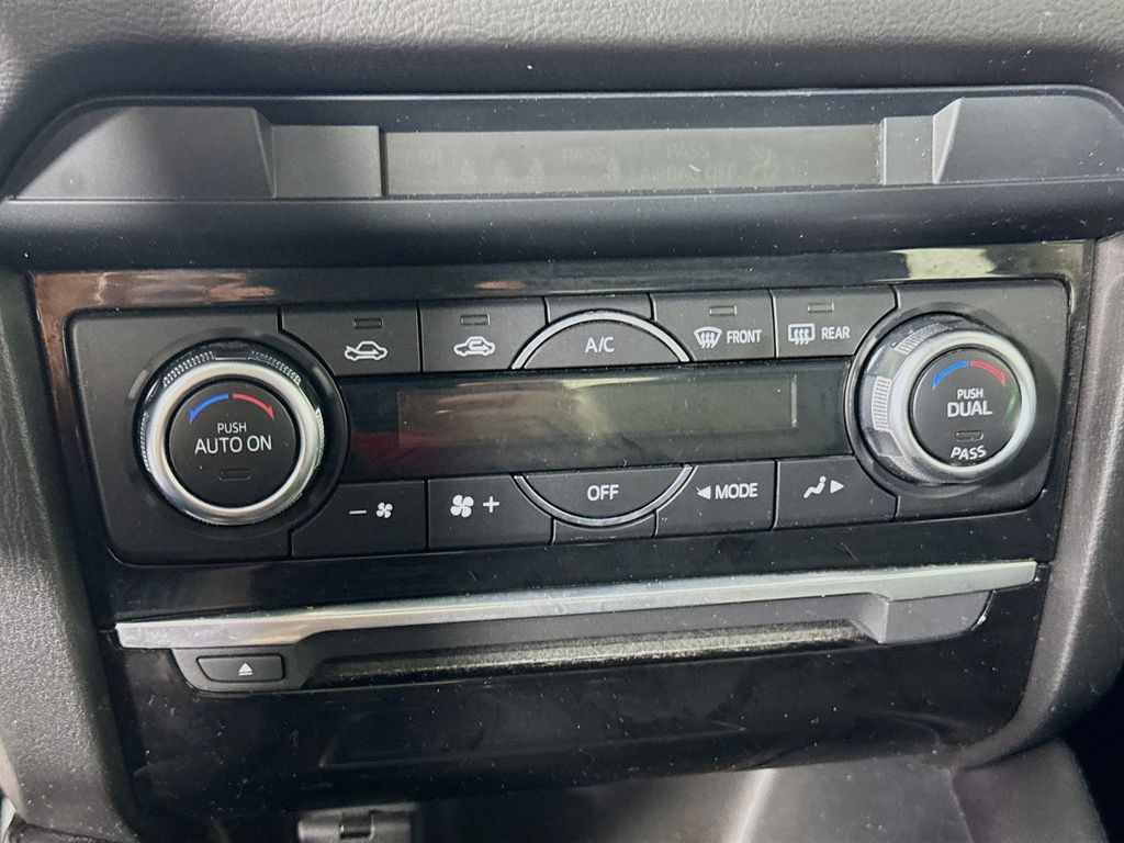 2016 Mazda Mazda6 i Touring photo