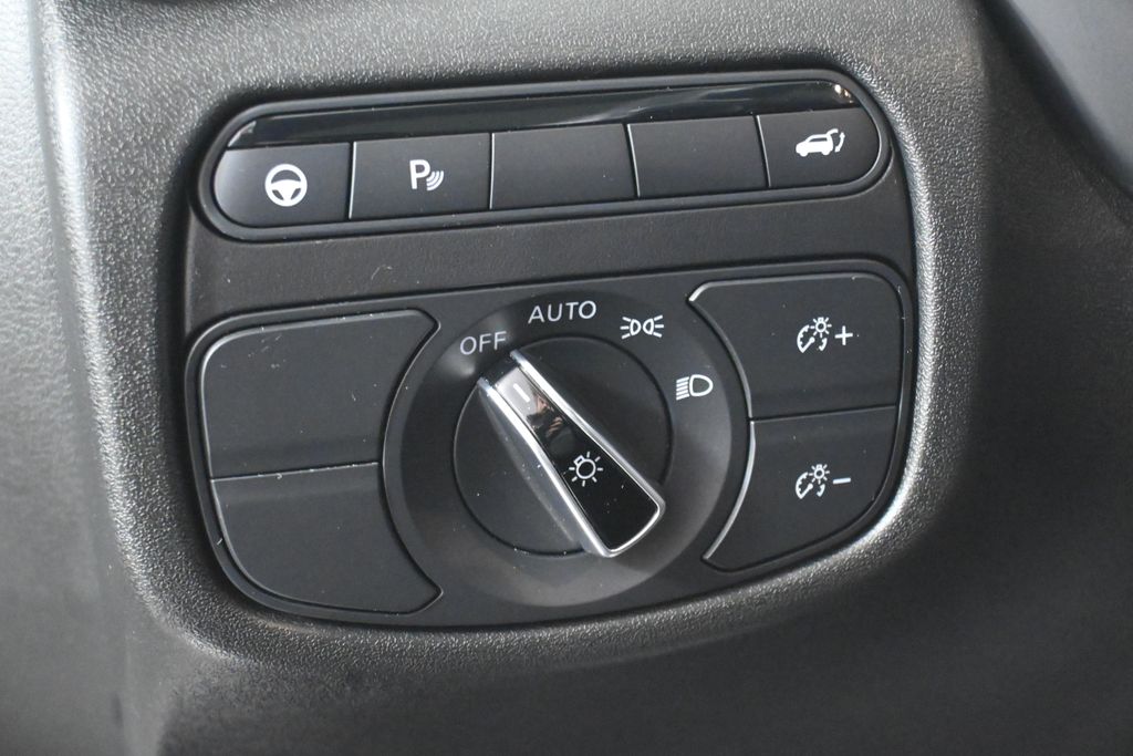 Thumbnail: 2023 INFINITI QX50 - 29