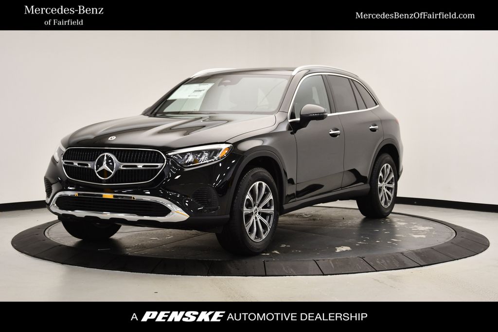 2025 Mercedes-Benz GLC 300 -
                Fairfield, CT