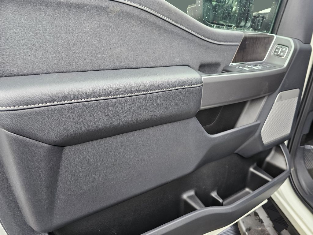 New 2026 White Ford Lariat image 18