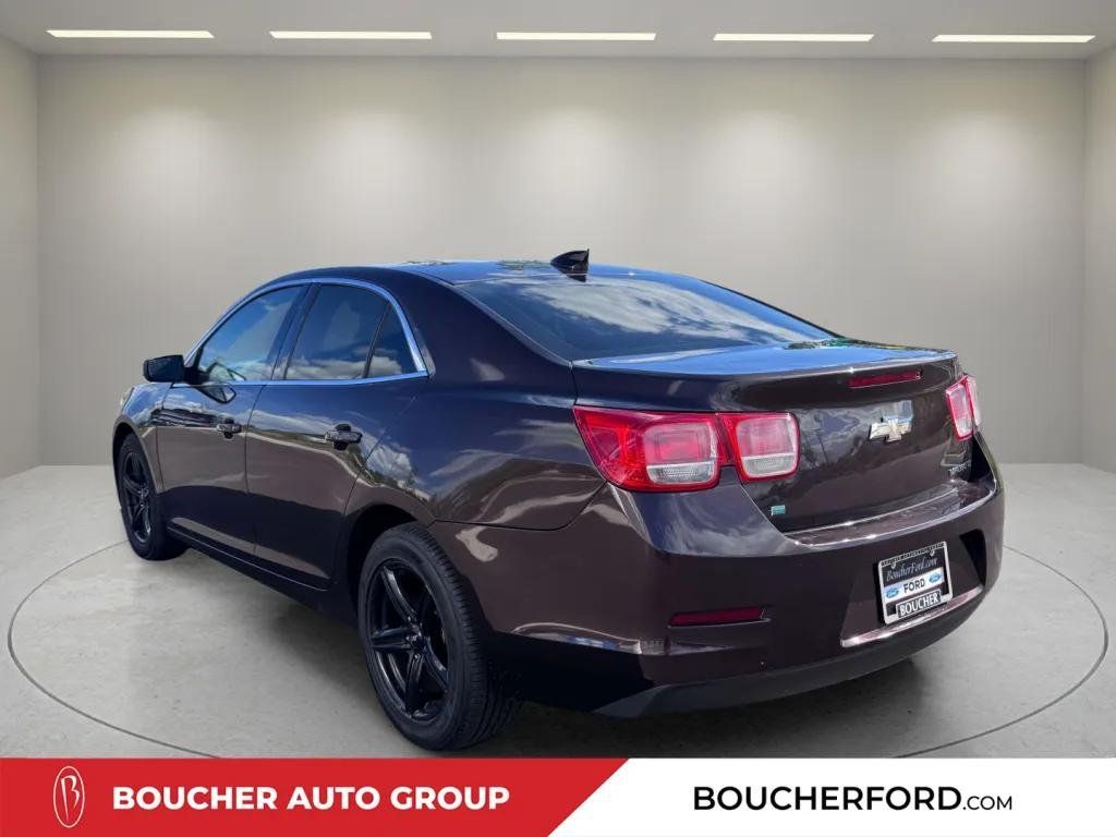 Used 2015 Sable Metallic Chevrolet LT image 5