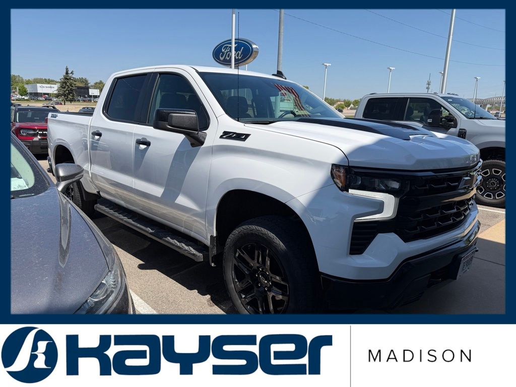 2024 Chevrolet Silverado 1500 LT Trail Boss 4X4 Crew Cab Standard Box's photo
