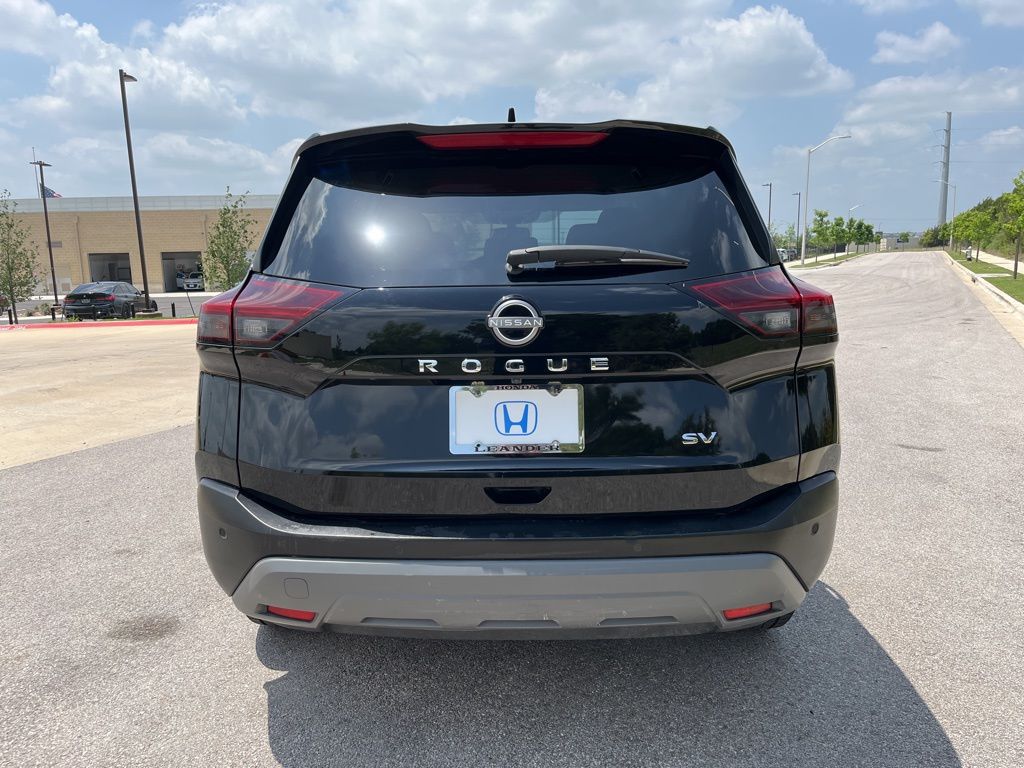 2023 Nissan Rogue SV 5