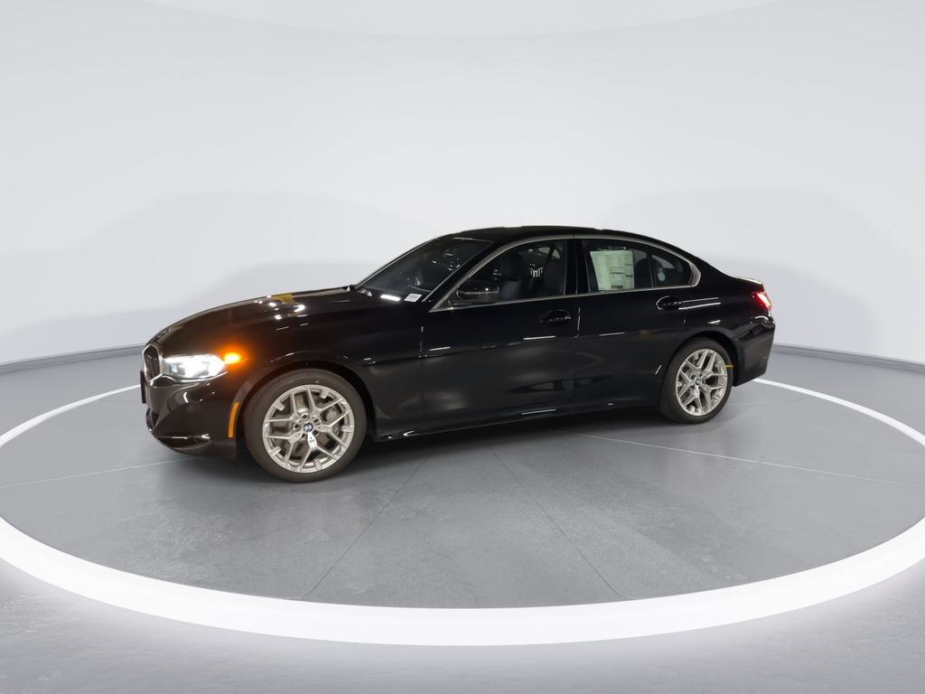 Thumbnail: 2025 BMW 3 Series - 4
