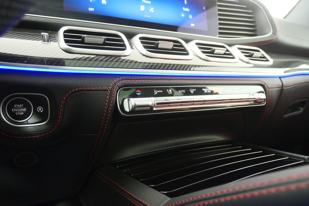 Thumbnail: 2024 Mercedes-Benz GLE - 24