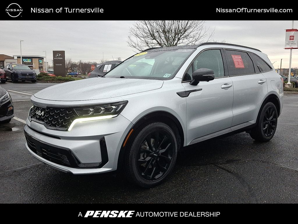 Thumbnail: 2022 Kia Sorento - 1