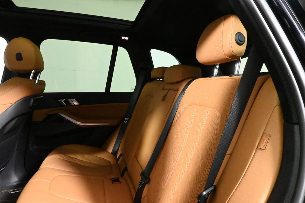 Thumbnail: 2023 BMW X5 - 5