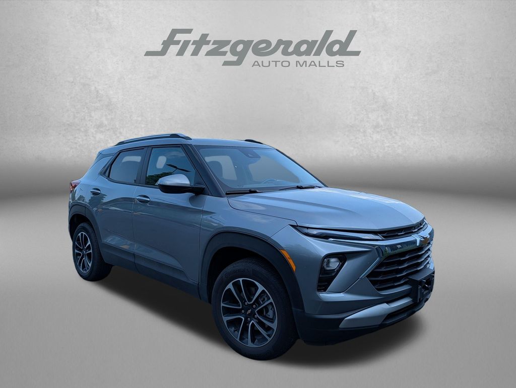 Gray 2026 Chevrolet Trailblazer SUV / Crossover Four-Wheel Drive 9-Speed Automatic