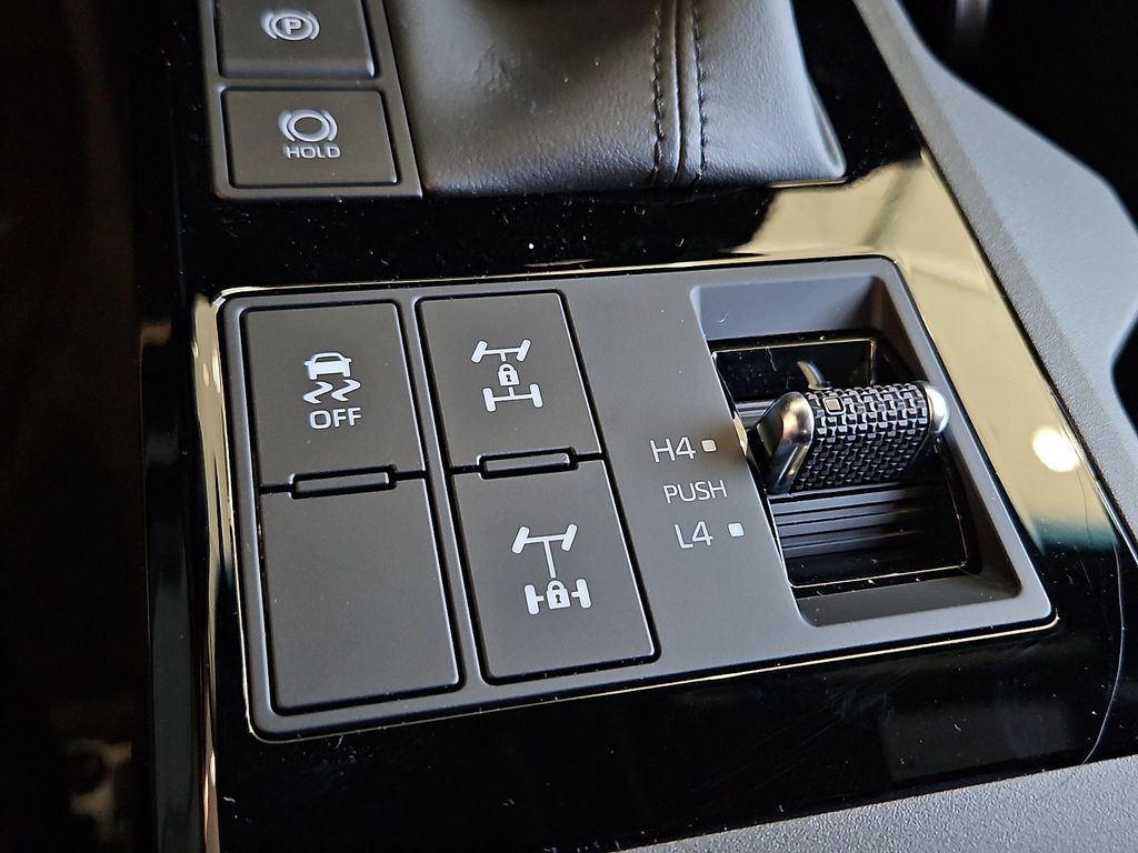 Thumbnail: 2027 Toyota Land Cruiser - 10