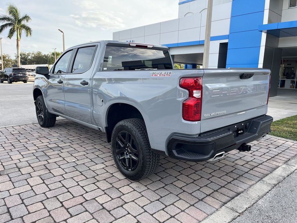 2025 Chevrolet Silverado 1500 Custom Trail Boss 4