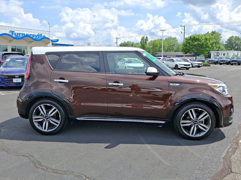Thumbnail: 2017 Kia Soul - 7