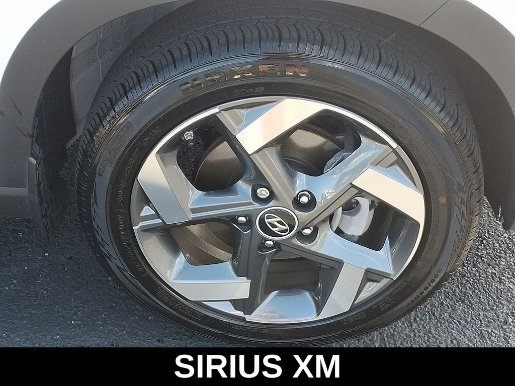 Thumbnail: 2025 Hyundai Venue - 9