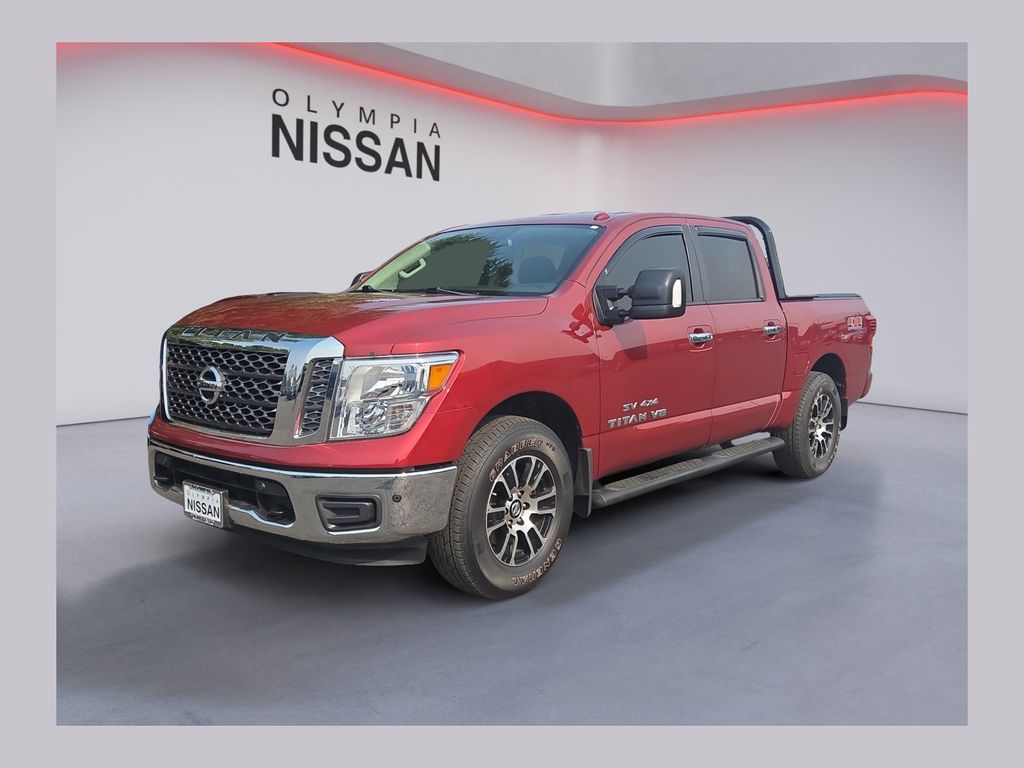 Cayenne Red 2018 Nissan Titan Pickup Truck Four-Wheel Drive 7-Speed Automatic