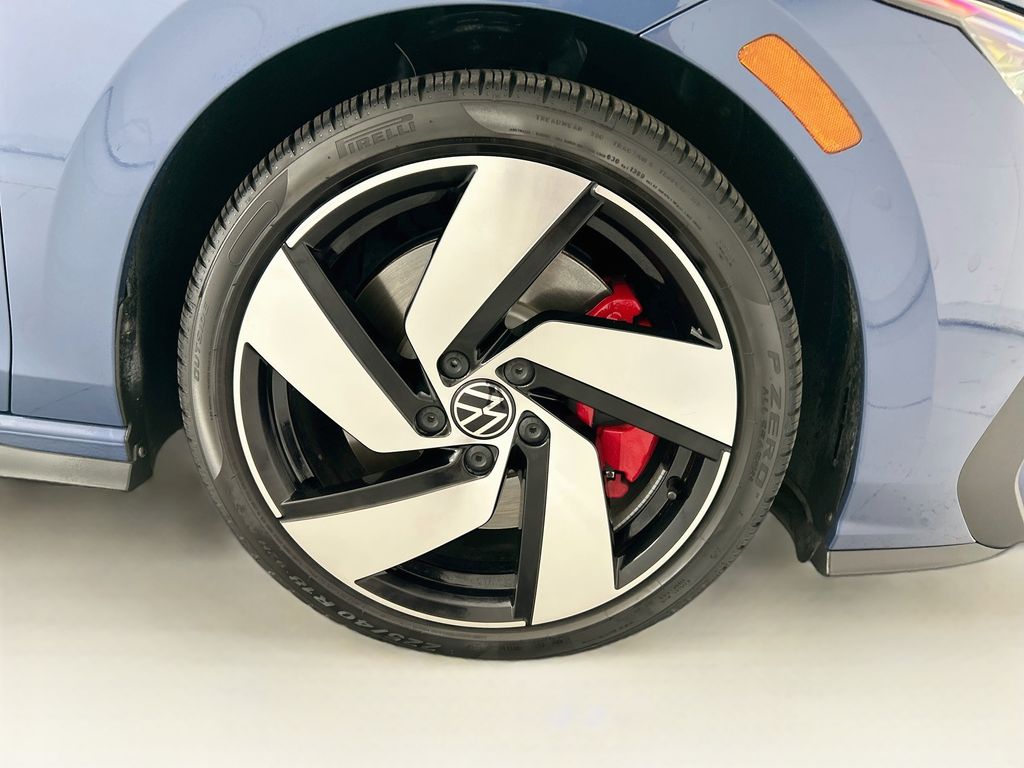 Thumbnail: 2025 Volkswagen Golf - 31